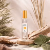 Notas de fondo – perfume equivalente a Narciso Poudre para mujer Notas de fondo del perfume equivalente a Narciso Poudre para mujer: cumarina, cedro, vetiver y pachulí