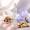 Notas de corazón del perfume equivalente a Emporio Armani He de Giorgio Armani – nuez moscada, raíz de lirio y rosa Notas de corazón del perfume equivalente a Emporio Armani He de Giorgio Armani: nuez moscada, raíz de lirio y rosa
