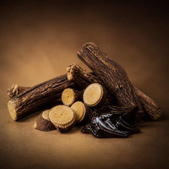 Raíces naturales y extracto oscuro de regaliz